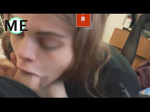 ❤️ Grlo kurac, raztrgane hlačne nogavice in raztrgane pete lepo spoznati ❤❌ Fuck video pri nas ❌